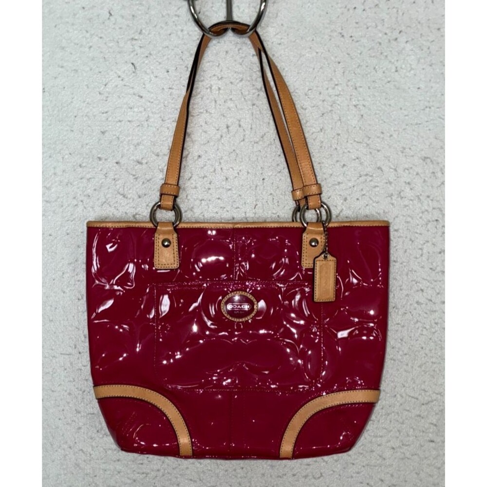 COACH Peyton Embossed Logo Patent Leather Shoulder Bag Magenta Y2K